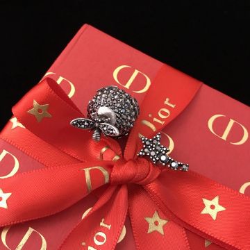 Low Price Dior Tribales Black Fully-diamonds Star Motif Females Asymmetric Brass Bee  Earrings In Canada 