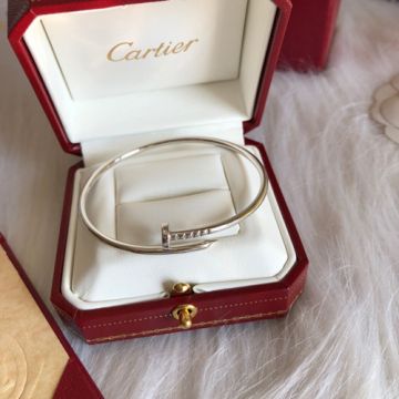 Cartier Juste Un Clou Nail Model Narrow Style Ladies Popular Bangle High End Jewellery ONline