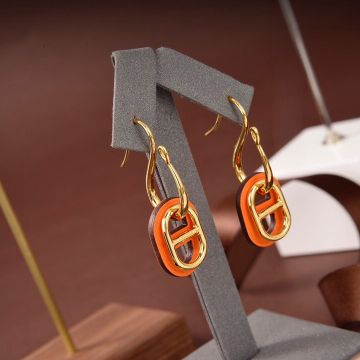 Hermes Classic O'Maillon Orange Leather & Yellow Gold Plated Chaine d'Ancre Pendant Females  Fastener Earrings