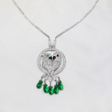 Imitation Cartier Les Oiseaux LibéRéS Women'S Double Parrot Shape Emerald Tassel Design 18k White Gold  Link Diamonds Necklace HP300100