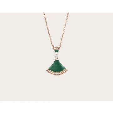 Bvlgari Divas' Ethnic Green Malachite Fan Pendant Pave Diamonds Rose Gold Necklace For Womens  Ref.351143