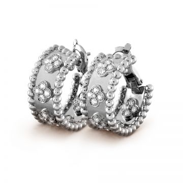 Van Cleef & Arpels  Perlee Clovers Silver Hoop Earrings Diamonds Bead Edge Gal Gadot Style US VCARO2ML00 