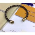 Louis Vuitton DAMIER AZUR Keep it bracelet (M6140E, M6140E)