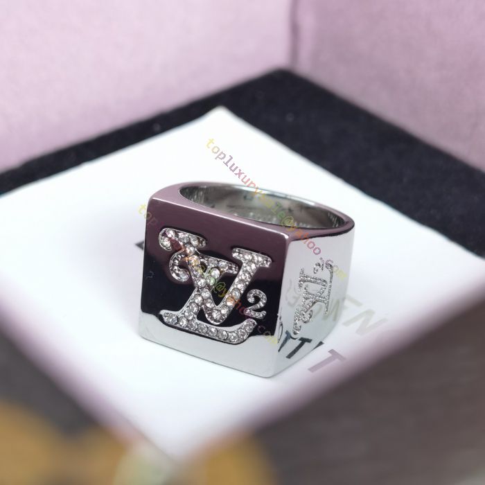 Copy Louis Vuitton × Nigo LV² Collection Men'S Silver Squared Crystal LV  Initials Strass Ring Top