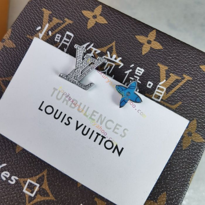 Hot Selling Louis Vuitton LV Initials Blue Enamel Monogram Flower 925  Silver Paved Diamonds LV Pendant Female Asymmetric Stud Earrings M80183