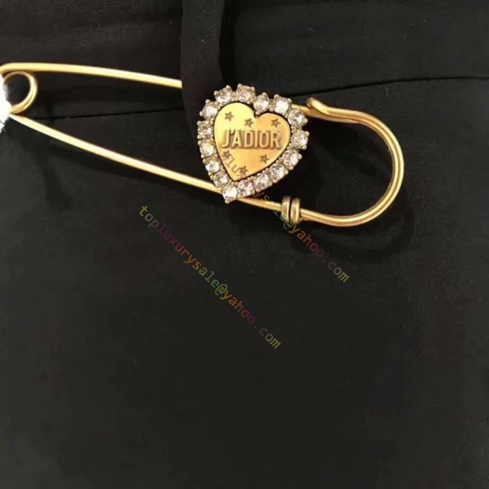 Louis Vuitton Gold Tone Crystal Heart LV & V Ring L